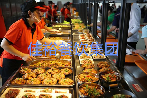 工廠、企業(yè)工地食堂承包、飯?zhí)贸邪?、團(tuán)餐配送