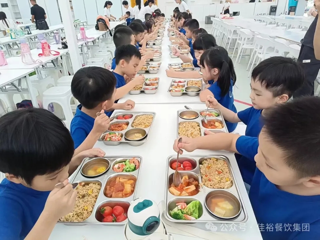 佳裕餐飲團(tuán)餐配送，你貼心的膳食管家